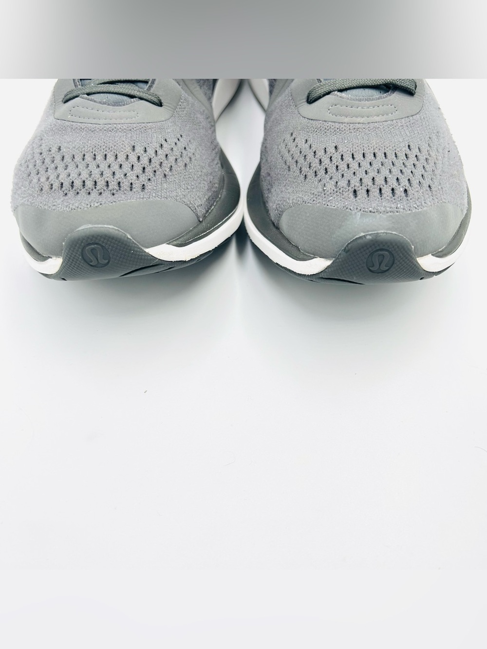 Lululemon Blissfeel Running Shoes Gray Athletic Sneakers Women’s Size 10 - Picture 7 of 10